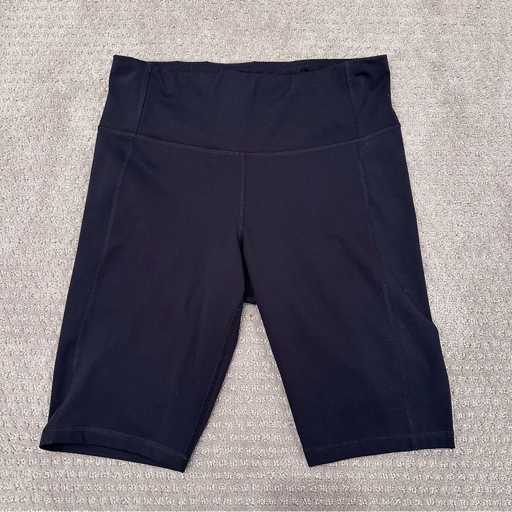 All In Motion Women’s High Rise Bike Shorts – Black – Size Large, 10 inch